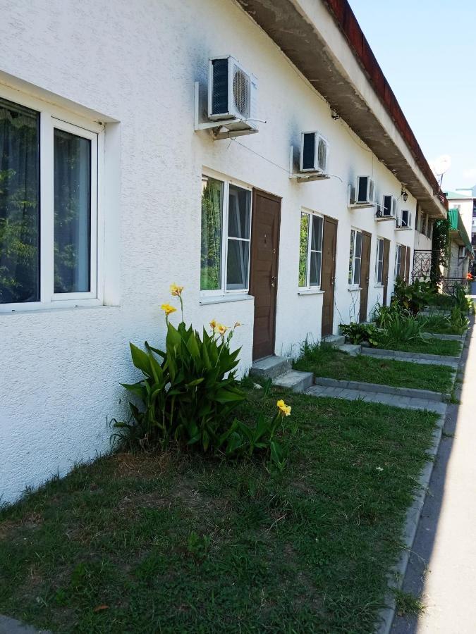 Mini-Hotel Abazgaa Gagra Exterior photo